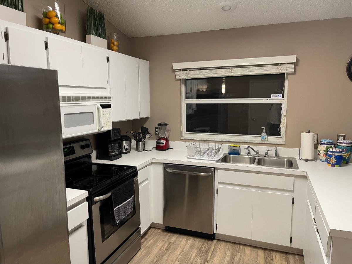 Cozy 3 Bedroom Home Close To Everything In Tampa! Exteriér fotografie